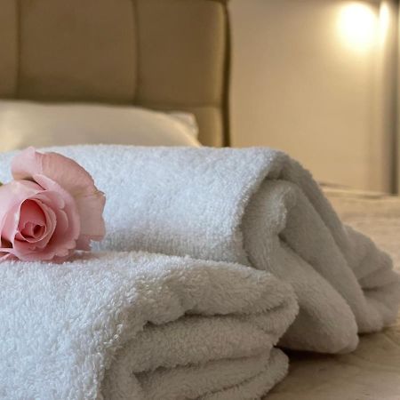 Golden Apartment Скоп'є Екстер'єр фото